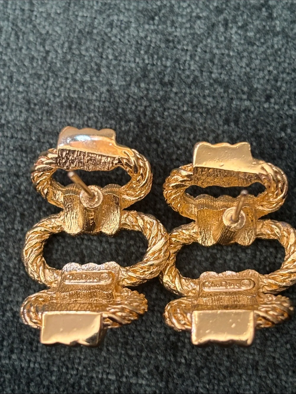 Dior Gold Twisted Rope Link Clip Earrings - Gold - Picture 2 of 4
